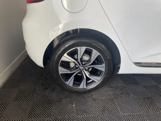 RENAULT CLIO V - voiture d'occasion - Photo 25