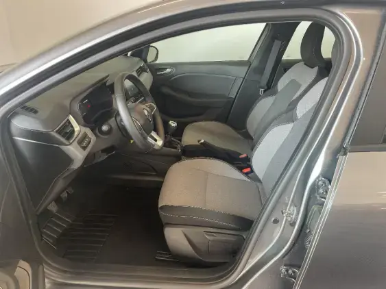 RENAULT CLIO V - voiture d'occasion - Photo 18