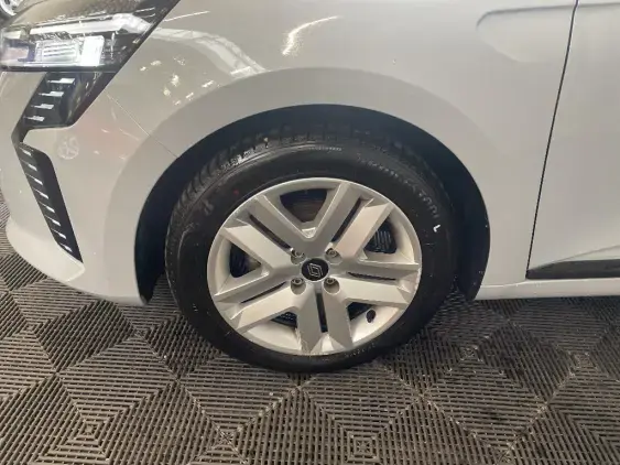 RENAULT CLIO V - voiture d'occasion - Photo 23