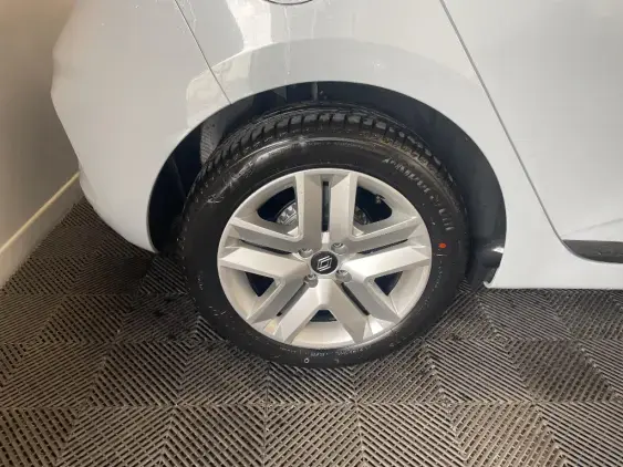 RENAULT CLIO V - voiture d'occasion - Photo 25