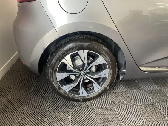 RENAULT CLIO V - voiture d'occasion - Photo 25