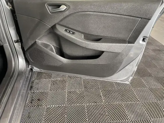 RENAULT CLIO V - voiture d'occasion - Photo 20