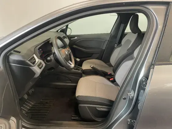 RENAULT CLIO V - voiture d'occasion - Photo 18