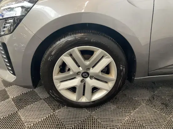 RENAULT CLIO V - voiture d'occasion - Photo 23