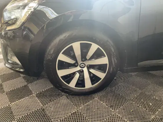 RENAULT CLIO V - voiture d'occasion - Photo 23