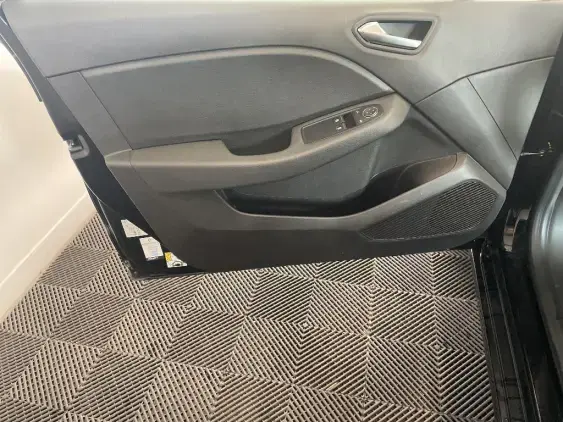 RENAULT CLIO V - voiture d'occasion - Photo 19