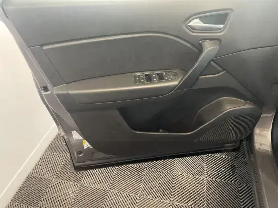 RENAULT CAPTUR II - voiture d'occasion - Photo 19