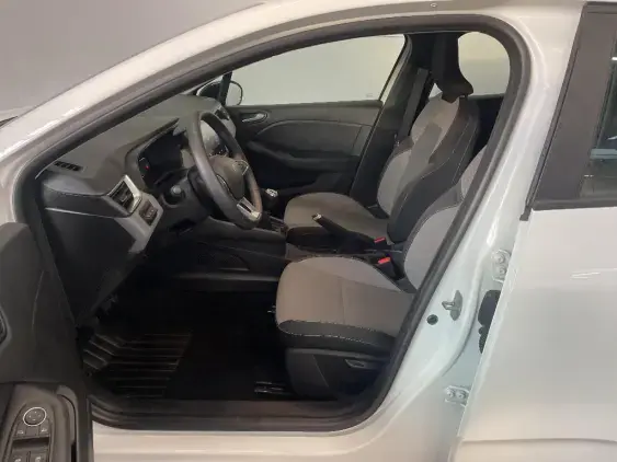 RENAULT CLIO V - voiture d'occasion - Photo 18