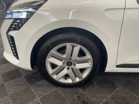 RENAULT CLIO V - voiture d'occasion - Photo 23