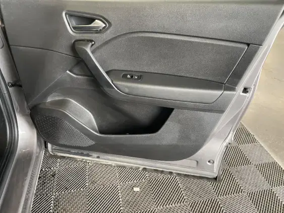 RENAULT CAPTUR II - voiture d'occasion - Photo 20