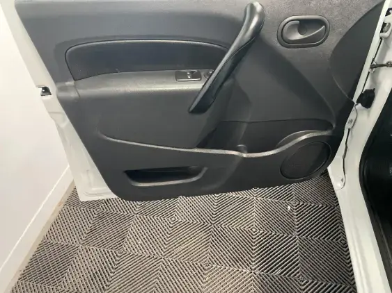 RENAULT KANGOO EXPRESS II - voiture d'occasion - Photo 19