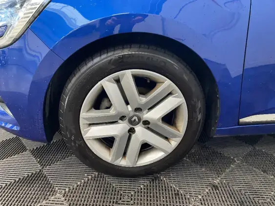 RENAULT CLIO V - voiture d'occasion - Photo 23