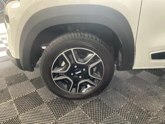 DACIA SPRING - voiture d'occasion - Photo 23