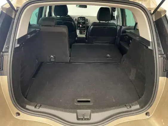 RENAULT SCENIC IV - voiture d'occasion - Photo 16