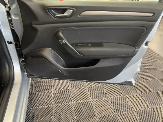 RENAULT MEGANE ESTATE IV - voiture d'occasion - Photo 20