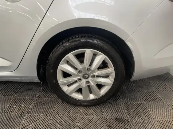 RENAULT MEGANE ESTATE IV - voiture d'occasion - Photo 24