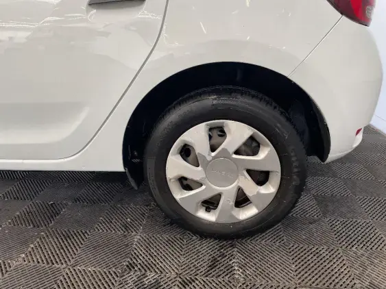 DACIA SANDERO II - voiture d'occasion - Photo 24