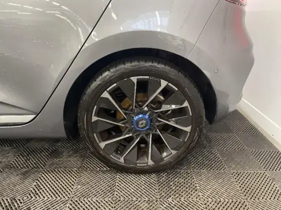 RENAULT CLIO V - voiture d'occasion - Photo 24