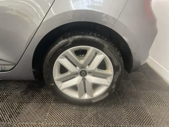 RENAULT CLIO V - voiture d'occasion - Photo 24