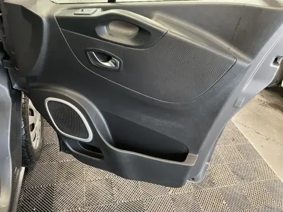 RENAULT TRAFIC NAVETTE III - voiture d'occasion - Photo 20