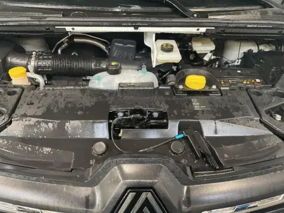 RENAULT TRAFIC FG III - voiture d'occasion - Photo 21