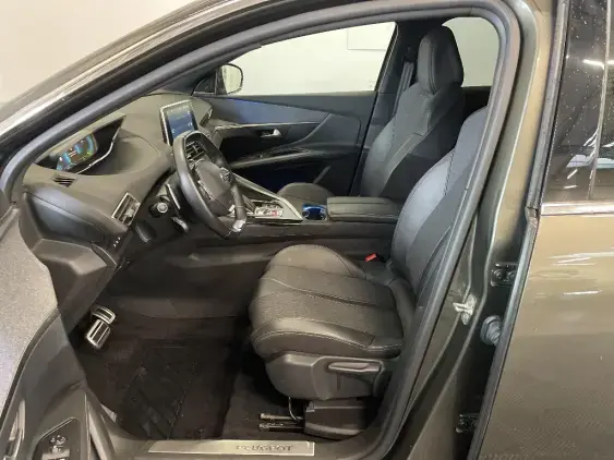 PEUGEOT 3008 II - voiture d'occasion - Photo 18