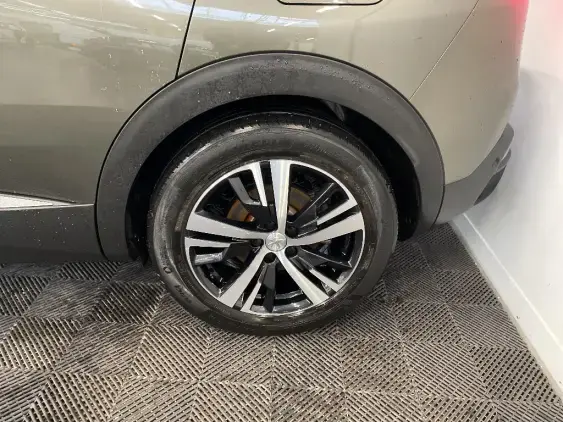 PEUGEOT 3008 II - voiture d'occasion - Photo 24