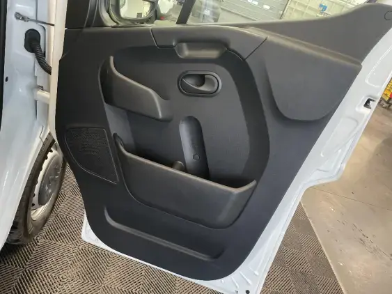 RENAULT MASTER FG III - voiture d'occasion - Photo 20