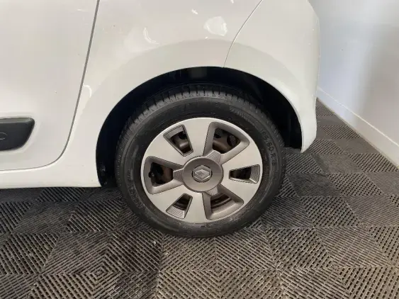 RENAULT TWINGO III - voiture d'occasion - Photo 24