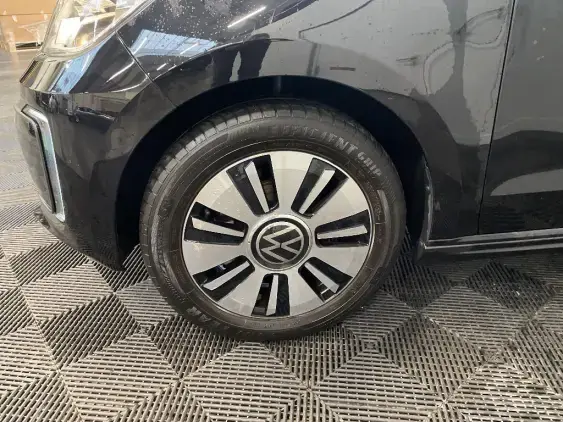 VOLKSWAGEN E-UP! II - voiture d'occasion - Photo 23