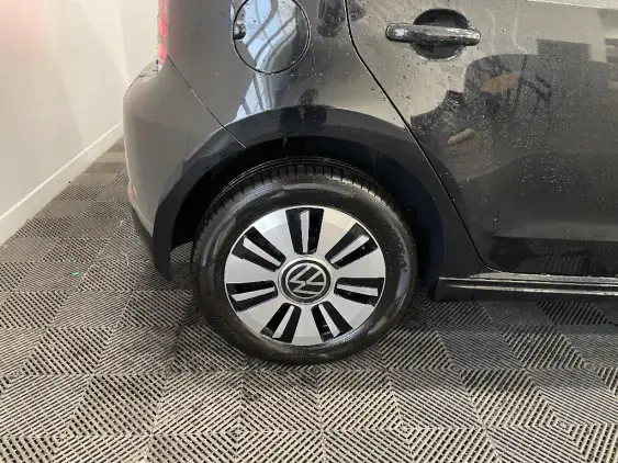 VOLKSWAGEN E-UP! II - voiture d'occasion - Photo 25