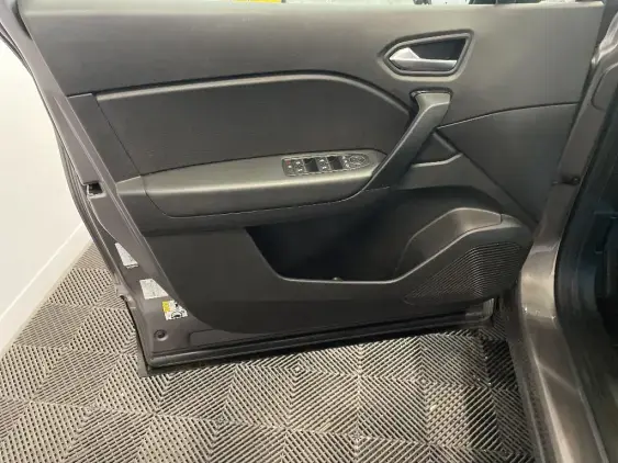 RENAULT CAPTUR II - voiture d'occasion - Photo 19