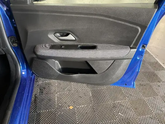 DACIA SANDERO III - voiture d'occasion - Photo 20