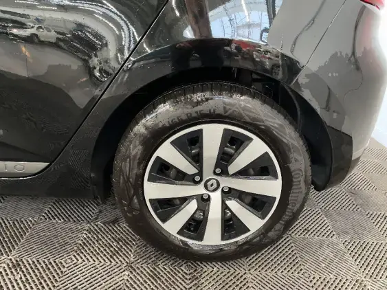 RENAULT CLIO V - voiture d'occasion - Photo 24