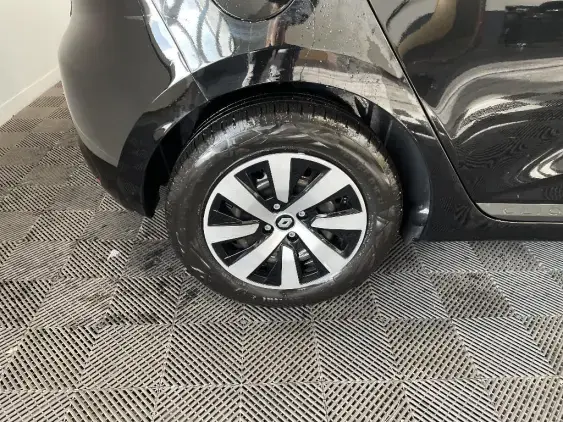 RENAULT CLIO V - voiture d'occasion - Photo 25