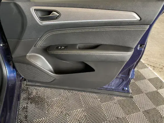 RENAULT ARKANA - voiture d'occasion - Photo 20