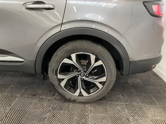 RENAULT ARKANA - voiture d'occasion - Photo 24