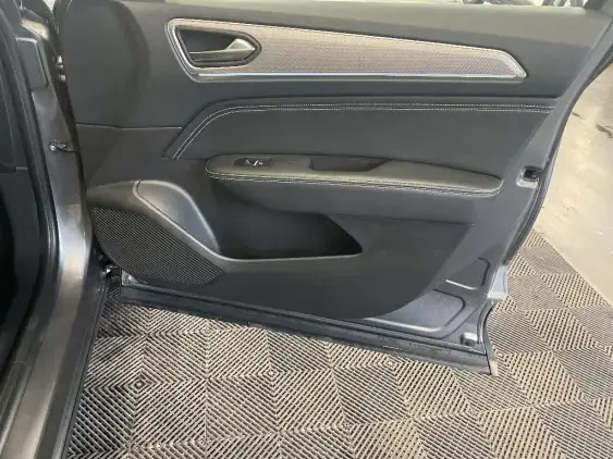 RENAULT ARKANA - voiture d'occasion - Photo 20