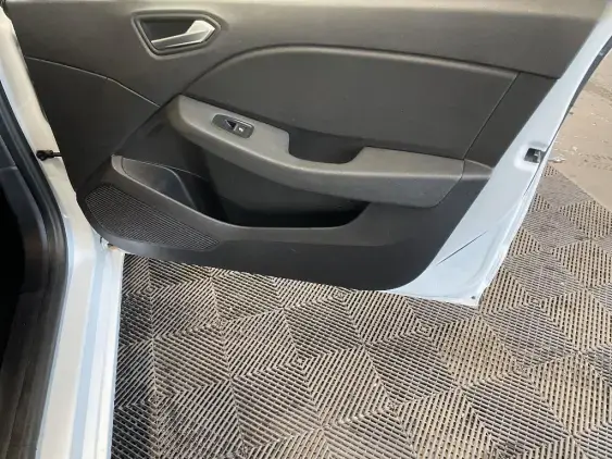 RENAULT CLIO REVERSIBLE V - voiture d'occasion - Photo 20