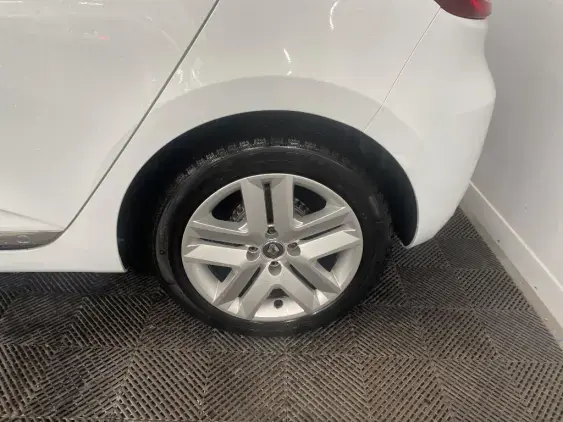 RENAULT CLIO REVERSIBLE V - voiture d'occasion - Photo 24