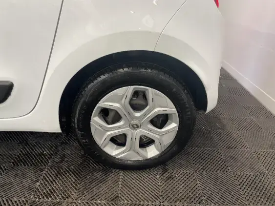 RENAULT TWINGO ELECTRIQUE III - voiture d'occasion - Photo 23