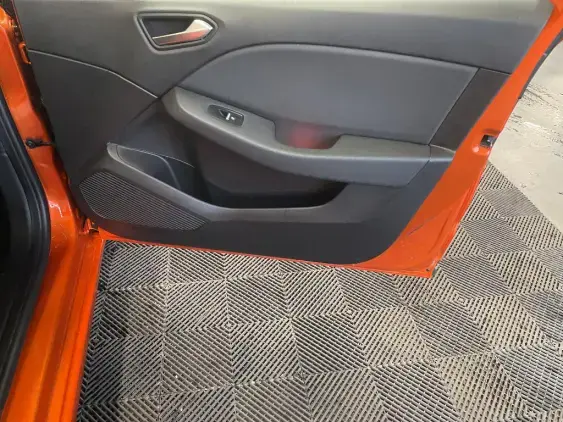 RENAULT CLIO V - voiture d'occasion - Photo 20