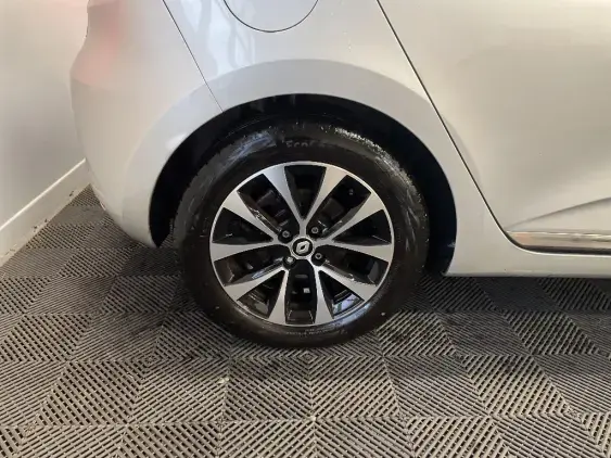 RENAULT CLIO V - voiture d'occasion - Photo 25