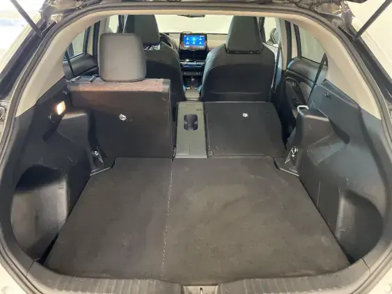 TOYOTA YARIS CROSS I - voiture d'occasion - Photo 16