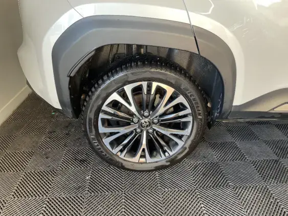 TOYOTA YARIS CROSS I - voiture d'occasion - Photo 25