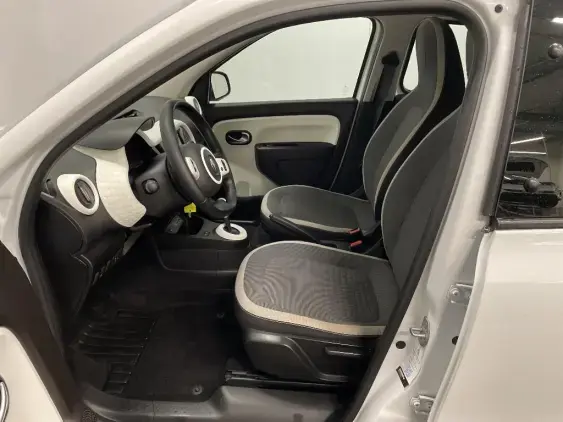 RENAULT TWINGO ELECTRIQUE III - voiture d'occasion - Photo 18