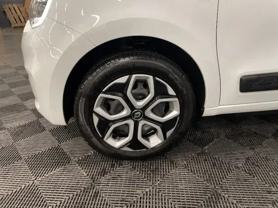 RENAULT TWINGO ELECTRIQUE III - voiture d'occasion - Photo 23