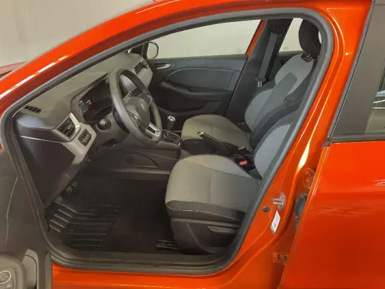 RENAULT CLIO V - voiture d'occasion - Photo 18