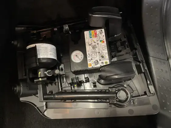 RENAULT TWINGO ELECTRIQUE III - voiture d'occasion - Photo 17