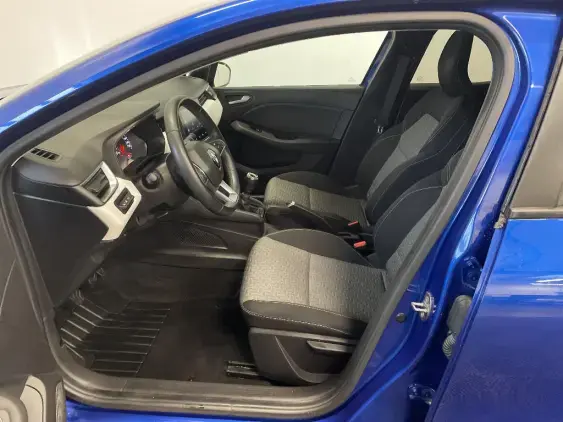 RENAULT CLIO V - voiture d'occasion - Photo 18